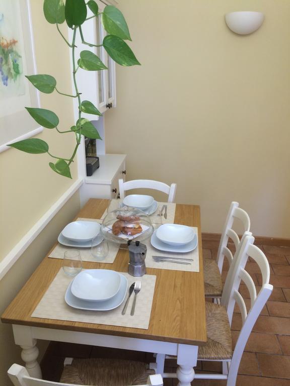 Chat&Chill Vatican Apartment ローマ 部屋 写真